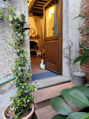 Casa Howard , Acquapendente